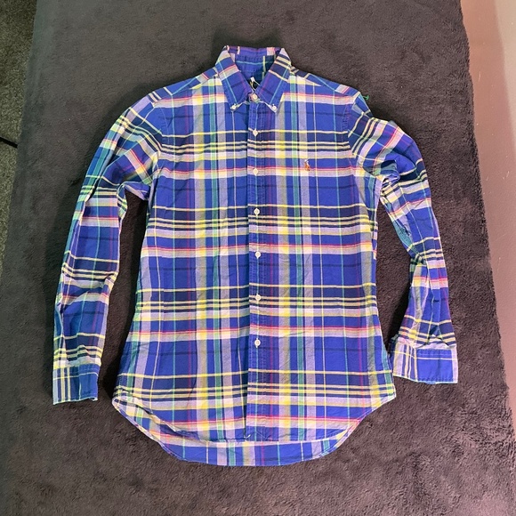 Ralph Lauren button down shirt featuring a multicolor plaid pattern - Picture 1 of 8